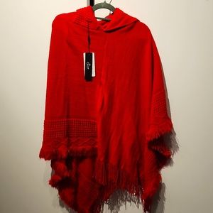 Seranel Hooded Red Pancho OS